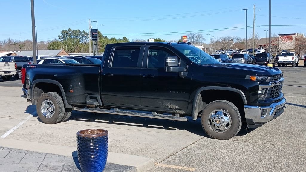2024 Chevrolet Silverado 3500 HD LT DRW
