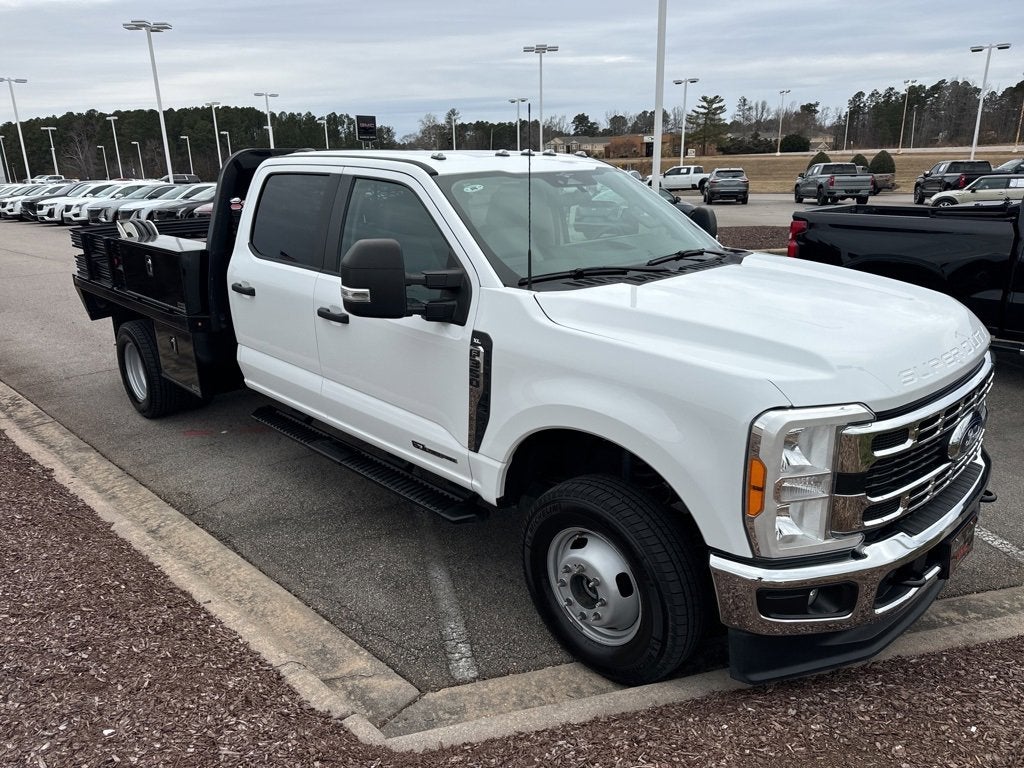 2023 Ford Super Duty F-350 DRW XL