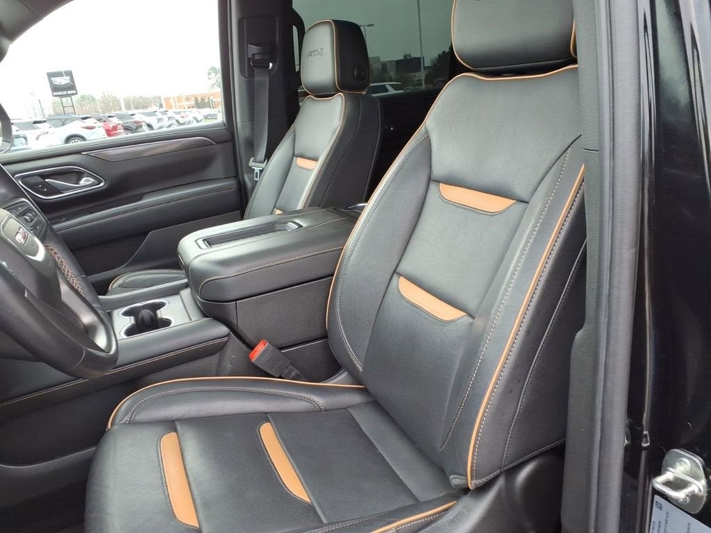 2023 GMC Yukon XL AT4