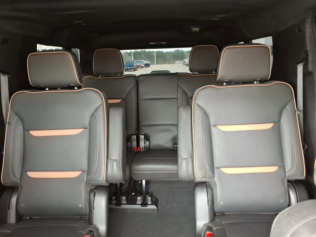 2023 GMC Yukon XL AT4