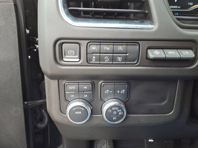 2023 GMC Yukon XL AT4