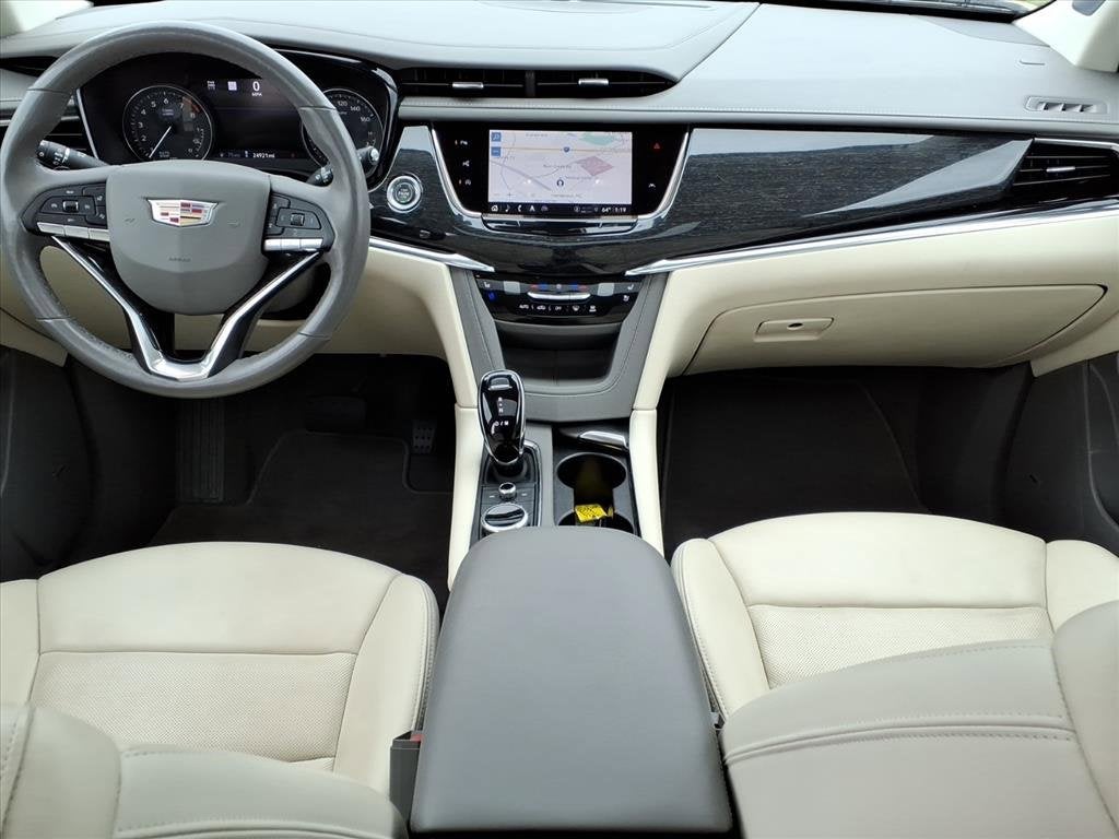 2023 Cadillac XT6 Premium Luxury