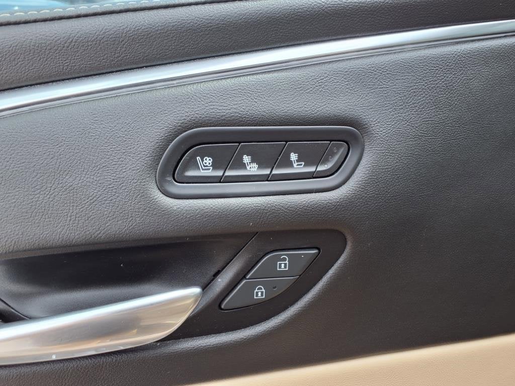 2022 Cadillac Escalade Premium Luxury