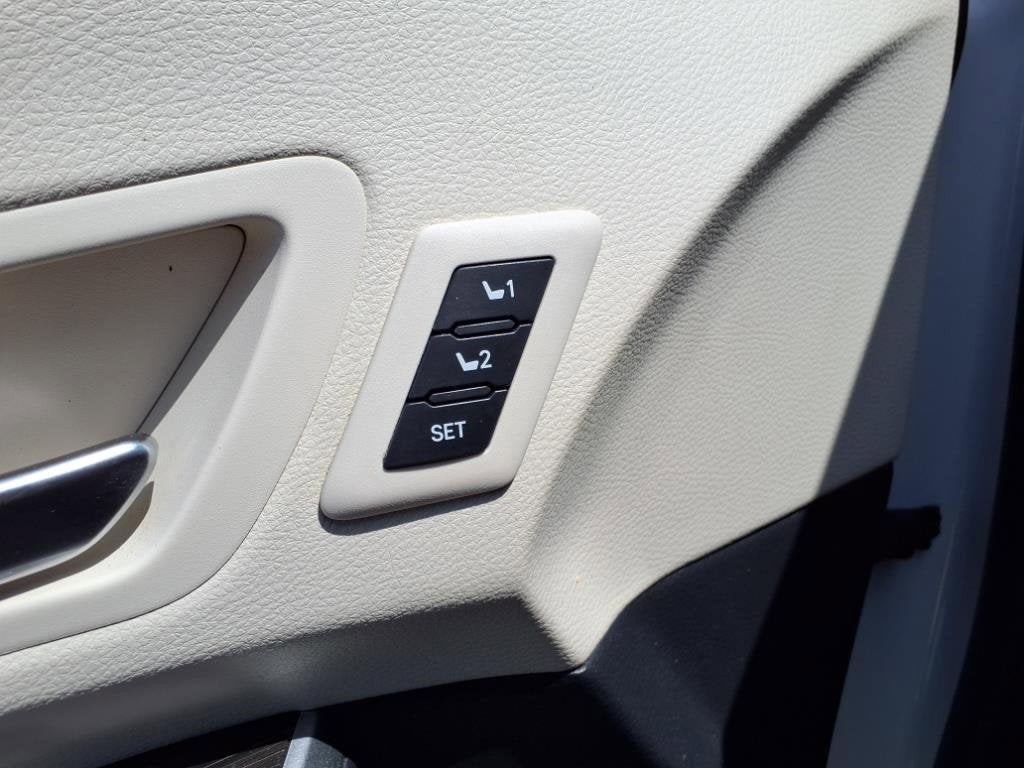 2022 Toyota Sienna Platinum