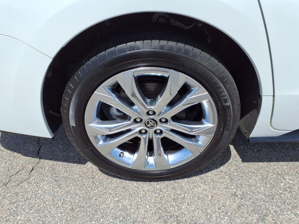 2022 Toyota Sienna Platinum