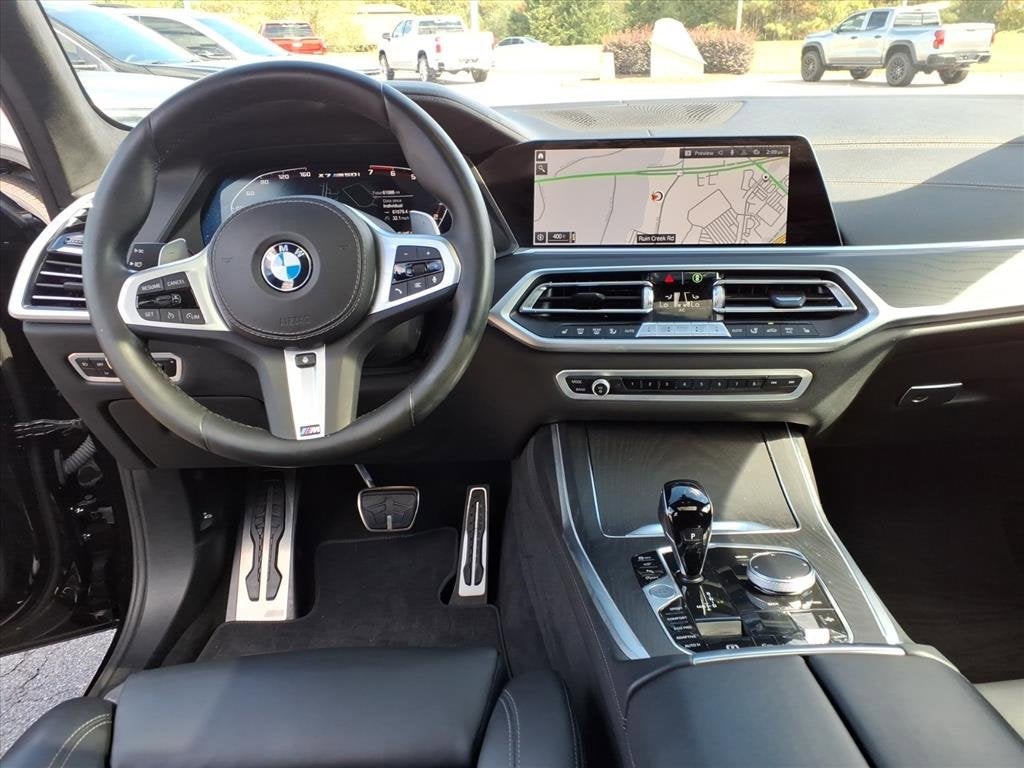 2022 BMW X7 M50i